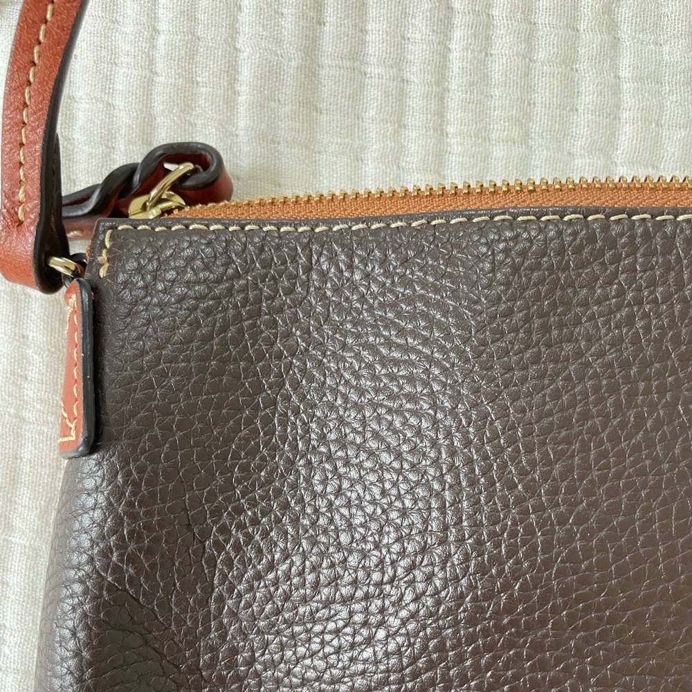 Dooney & Bourke Brown Leather Crossbody Purse - Picture 4 of 6